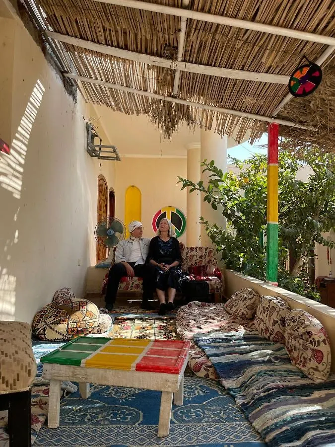 Bob Marley Bed & Breakfast & Restaurant Luxor